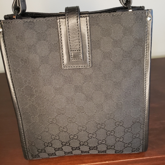 Gucci - Picture 12 of 16